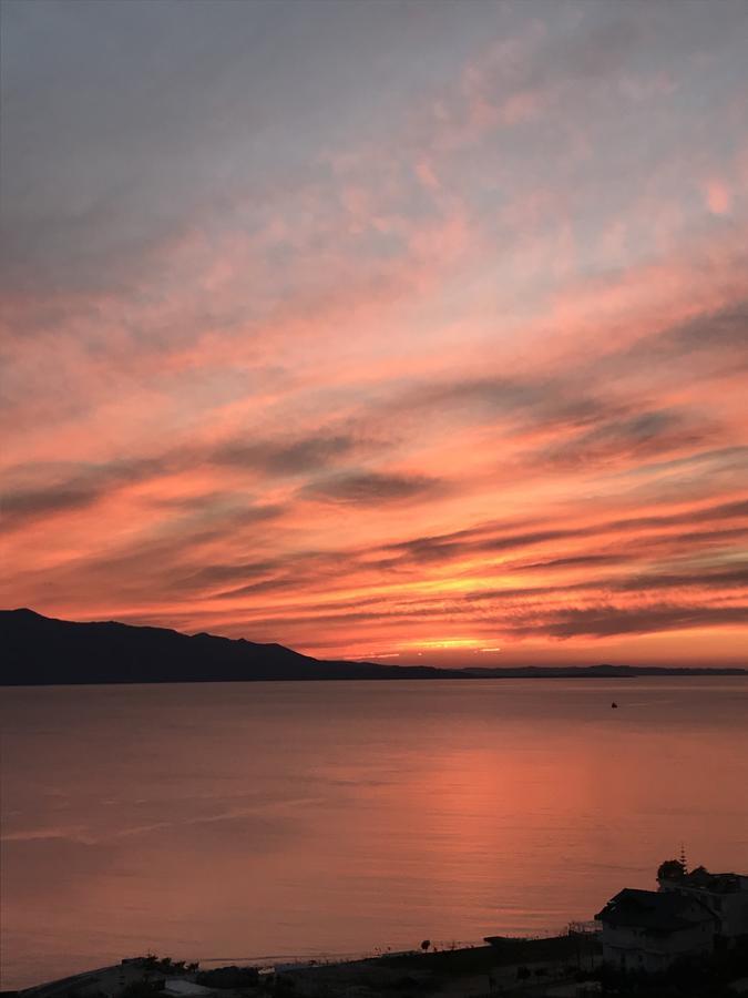Kosta'S City Apartment Sarandë エクステリア 写真